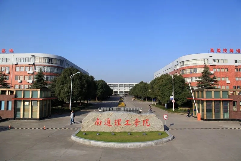 合作共贏謀發(fā)展，校企互動譜新篇——博思中國
